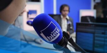 Lire l'article Interview d'Alexandre Schneider - France Bleu La Rochelle Interview d'Alexandre Schneider - France Bleu La Rochelle